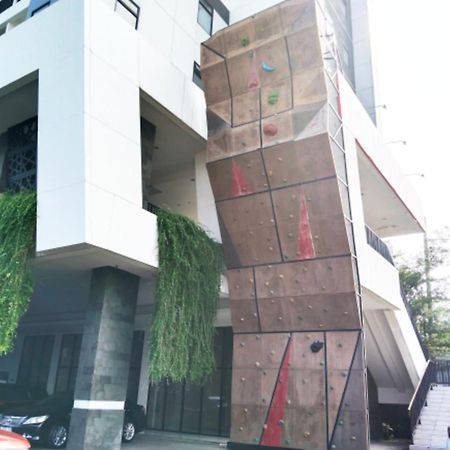 Cordova Suites เซอมารัง ภายนอก รูปภาพ